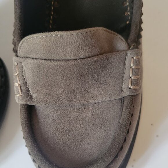 Yves Saint Laurent Gray Suede Round Toe High Heels Platform YSL Pumps - Picture 6 of 14